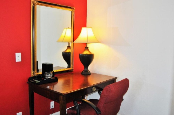 A Nights Inn image 19