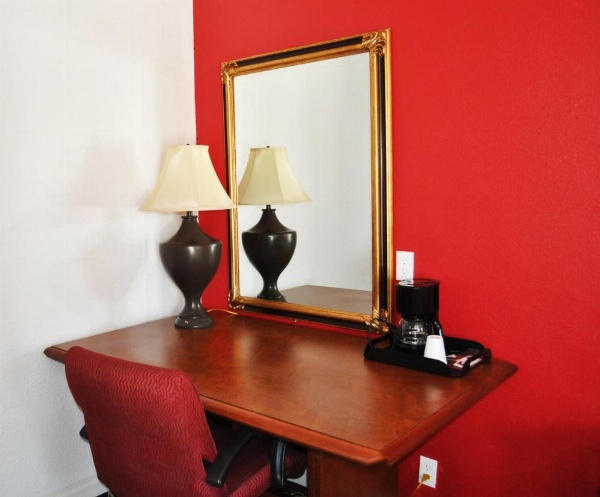 A Nights Inn image 7