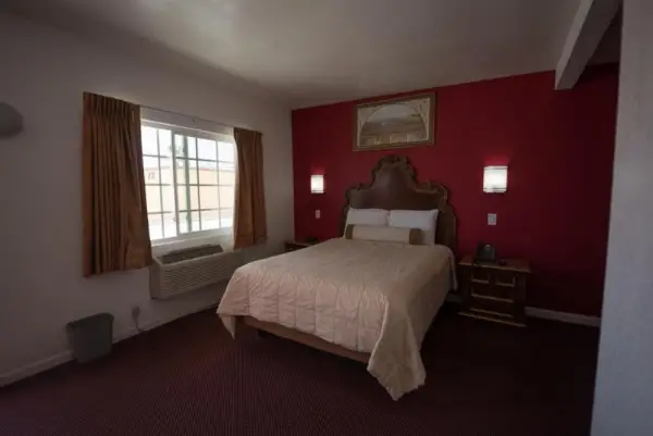A Nights Inn Main image
