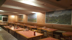 American near A Nights Inn
